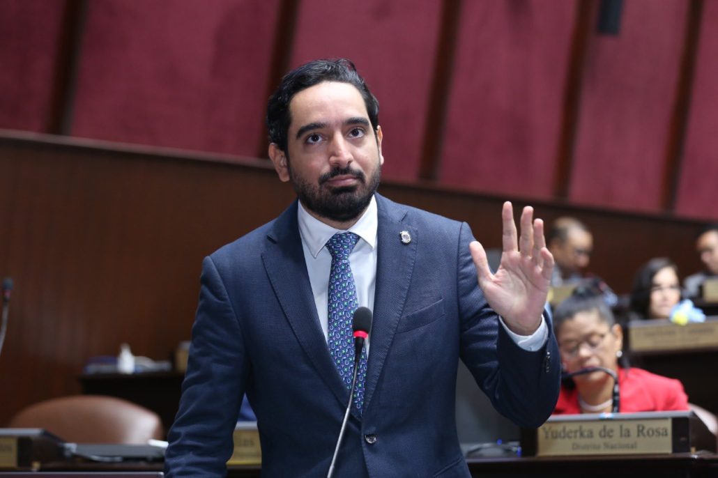 Diputados catalogan de "hipócritas" propuestas anunciadas por José Horacio