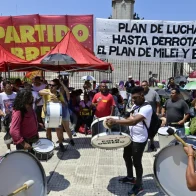 Protestantes contra Milei