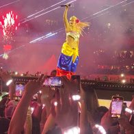 ¡Hay días malos! Karol G olvida la letra de una de sus canciones