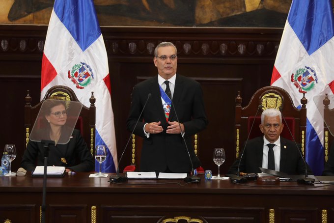 Abinader: "el Sur está cambiando", ha pasado del olvido al desarrollo