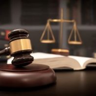 Jueza se inhibe en caso de diácono acusado de abuso sexual en Santiago