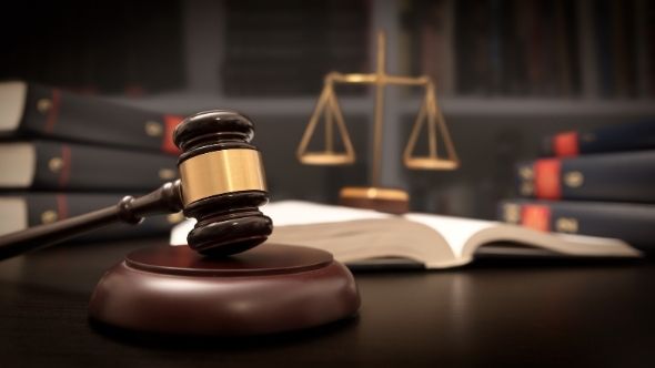 Jueza se inhibe en caso de diácono acusado de abuso sexual en Santiago