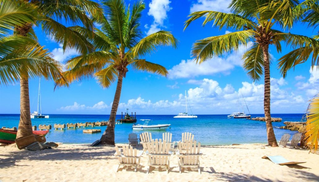 ¡Sábado de playa! Onamet prevé día soleado con chubascos aislados