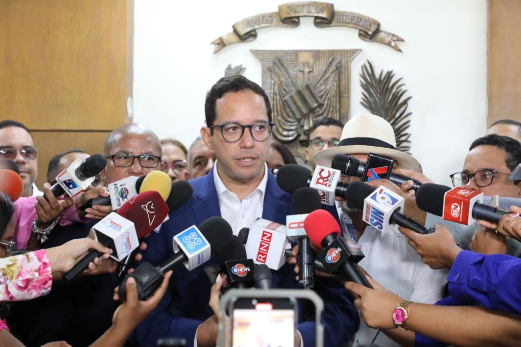 Delegado del PRM acusa a opositores de "pataleo adelantado"