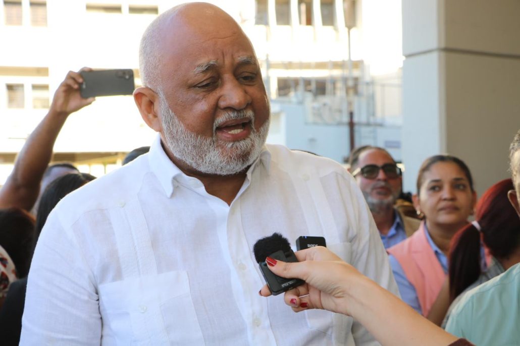 Roberto Fulcar sobre denuncia de irregulares en elecciones: "Oposición construye el relato de su derrota"
