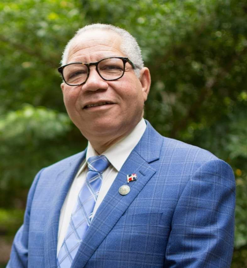 Pedro Richardson revela que 12 candidatos alcaldes pasarán a apoyar reelección de Luis Abinader