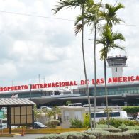 Presidente Abinader establece comisión para supervisar Fondos de Concesión Aeroportuaria
