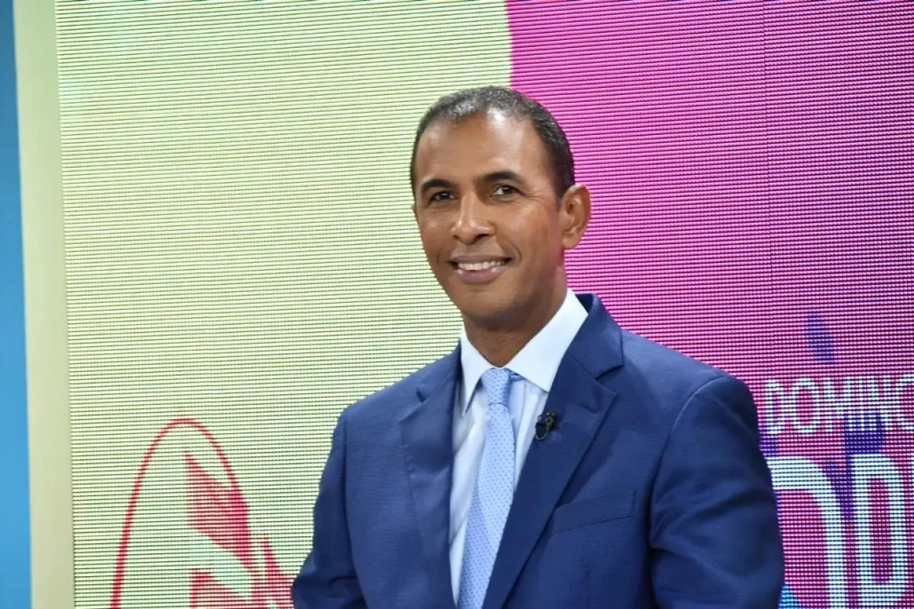 Biografía de Domingo Contreras, candidato a alcalde del Distrito Nacional por el PLD