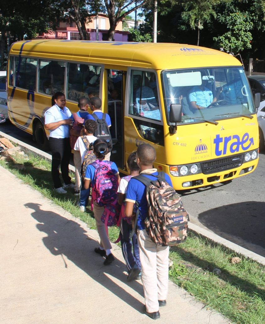 TRAE ha realizado 4,093,820 de traslados de estudiantes