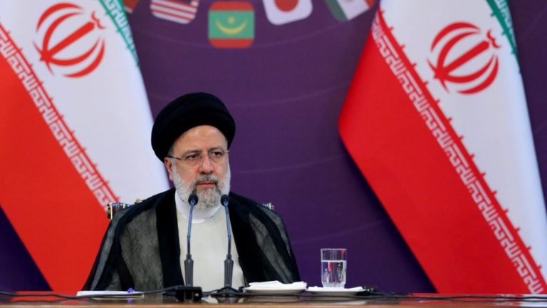 El presidente iraní reitera que no quiere empezar una guerra, pero responderá a las amenazas