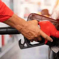 Cuatro combustibles