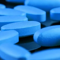 Detenidos en España un párroco y su pareja por traficar con viagra