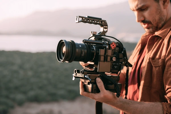 ¿Por qué se celebra el Día Internacional del Camarógrafo y Fotógrafo cada 20 de febrero?