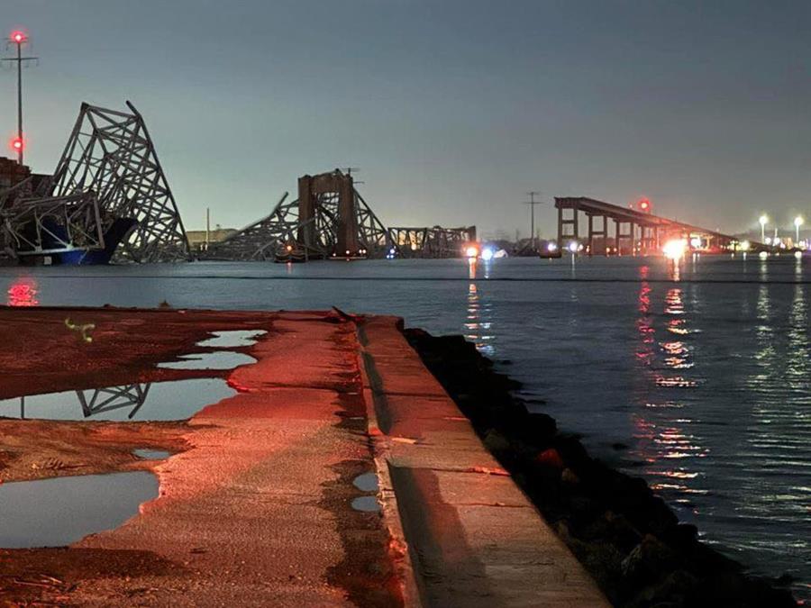 Dos personas rescatadas vivas de las aguas tras el derrumbe del puente de Baltimore