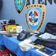 Policía interviene zona del sector Villa Francisca y ocupa cientos de celulares y otros dispositivos electrónicos