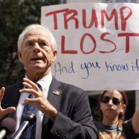 Exasesor de Donald Trump Peter Navarro deberá ingresar en prisión la semana próxima