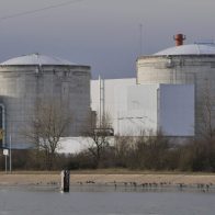 Francia y EE.UU. quieren que los bancos de desarrollo financien la energía nuclear