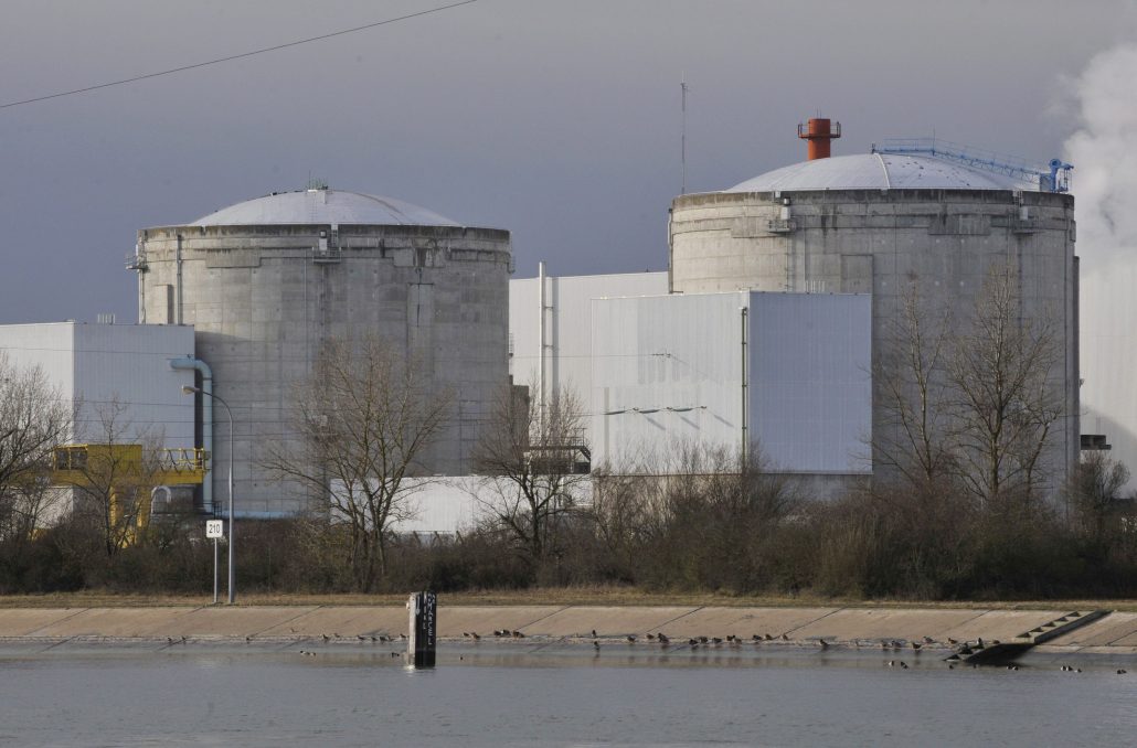 Francia y EE.UU. quieren que los bancos de desarrollo financien la energía nuclear