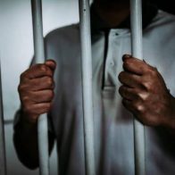 Apresados dos hombres perpetraron robo en Clínica Dr. Cruz Jiminián en Cristo Rey