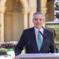 Expresidente Alberto Fernández demandará a periodista que revela escándalo de seguros