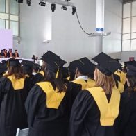 Privados de libertad se gradúan de estudios superiores a través de la Universidad UAPA