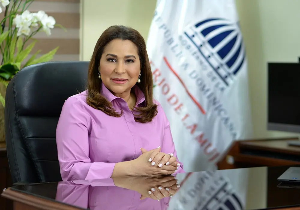 Ministra de la Mujer