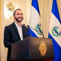 Bukele lanza críticas contra los gobiernos de Latinoamérica y Estados Unidos