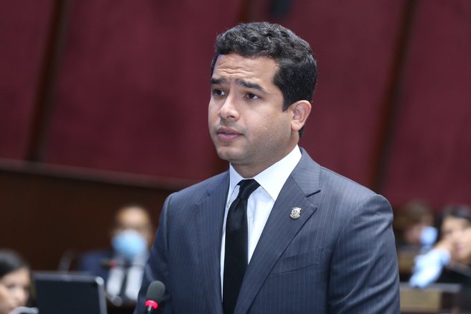 Omar Fernández apela a que "política de deportación" sea fortalecida ante crisis en Haití
