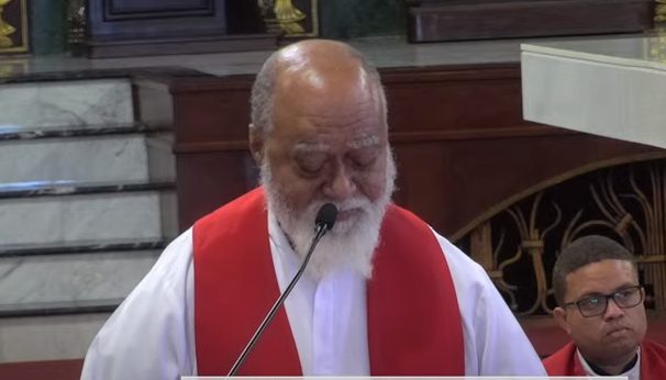 Hacen llamado a la iglesia evangélica en el Sermón de las 7 palabras por "dejar a María fuera"