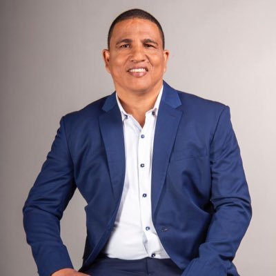 Excandidato a Diputado renuncia del PLD en Azua