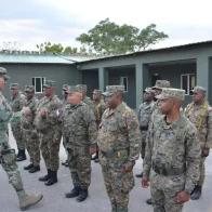 Ministro de Defensa dice soldados están preparados para prevenir incidentes en la frontera