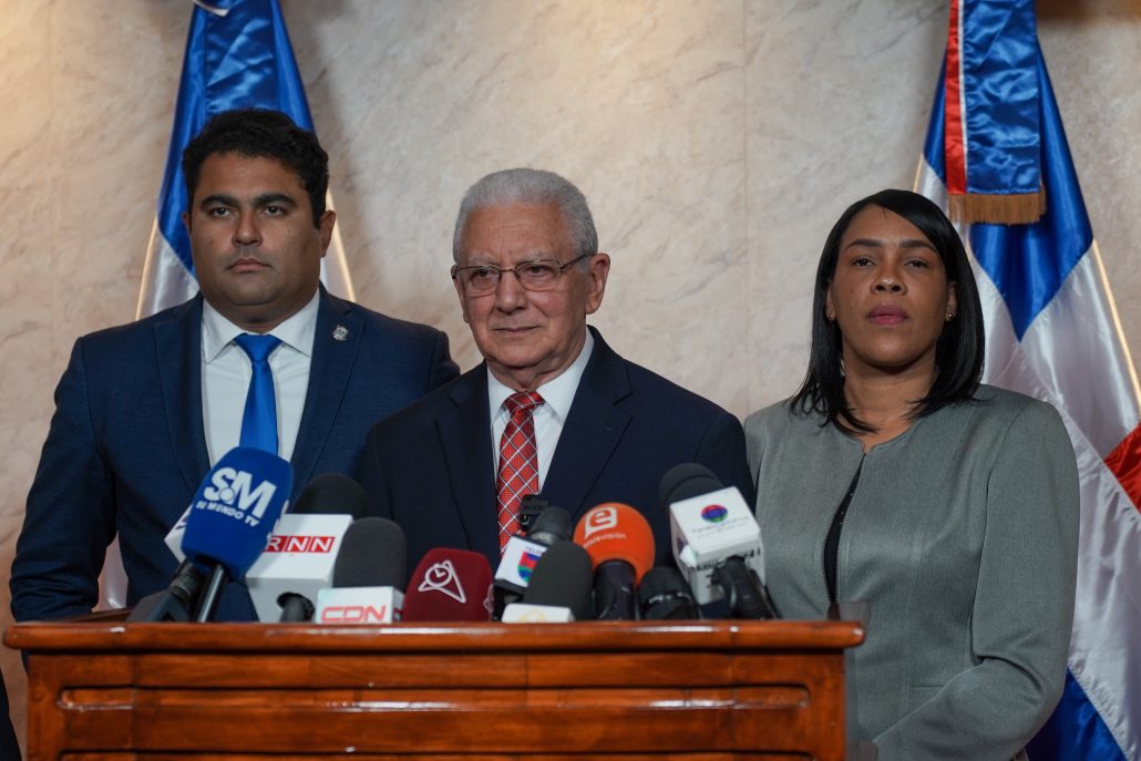 Diputados encabezarán actividades por el "Día de José Francisco Peña Gómez"
