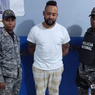 Apresan a ciudadano que encañonó a agentes policiales en Aeropuerto del Cibao