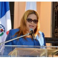 Denuncian gobernadora de Azua viola ley Electoral con su candidatura a diputada