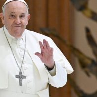 El papa pide el don de la paz en esta Semana Santa