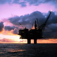 Rusia reducirá en casi medio millón de barriles la extracción y exportación hasta junio