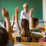 Ministerio de Educación ratifica clases se reanudan este lunes