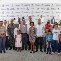 Gobierno entrega 128 viviendas Familia Feliz a miembros de la Policía Nacional
