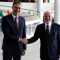 Lula recibe a Pedro Sánchez con honores de Estado en su primera visita a Brasil