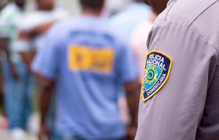 Policía Nacional apresa hombre era activamente buscado por asalto en Higüey