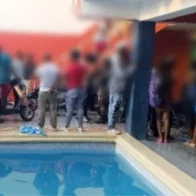 Arrestan a 82 personas por participar en fiesta clandestina en La Romana