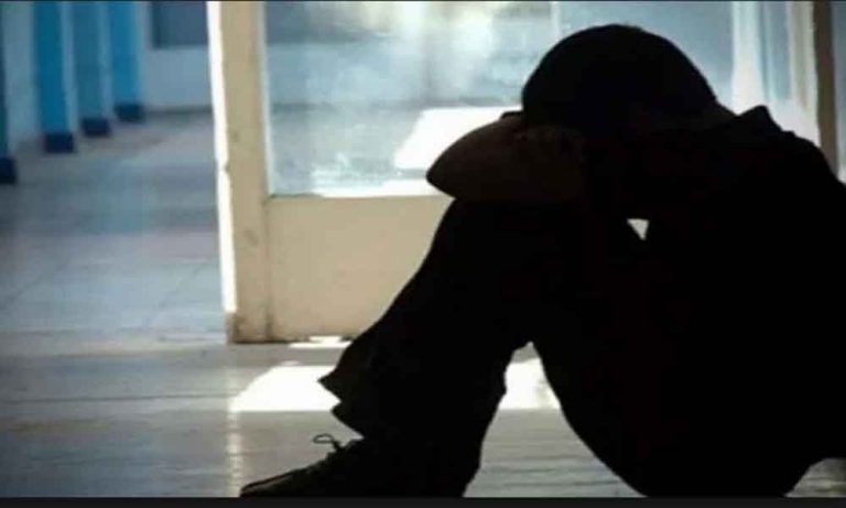 menor violado companeros banos escuela veraz informa 1 | Noticias de hoy en De Último Minuto
