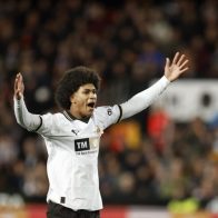 LaLiga condena los comentarios discriminatorios en redes hacia Peter Federico