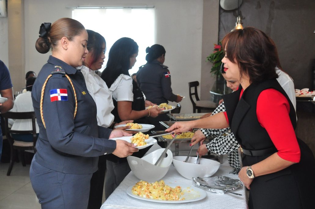 Aseopna celebra Día de la Secretaria con homenaje y almuerzo