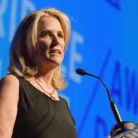 El clan Kennedy respalda a Biden en una demostración de fuerza frente a RFK Jr.