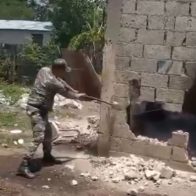 Derrumban presunto punto de droga en boca chica, perteneciente al grupo «Los Sanjuaneros»