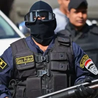 Egipto detiene a un acusado de grabar el desentrañamiento de niños para vender los vídeos