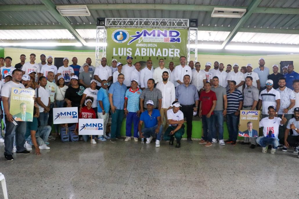 Movimiento Nacional Deportivo recorre junto al presidente Abinader La Vega y Santo Domingo Oeste