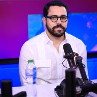 Candidato a diputado Yuri Enrique aboga por el retorno de la Moral y Cívica a las escuelas
