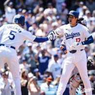 Ohtani rompe la historia de Matsui y los Dodgers apisonan 10-0 a los Metros